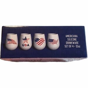 🌸NIB SHARK SKINZZ Set of 4 Silicone Drinkwa…